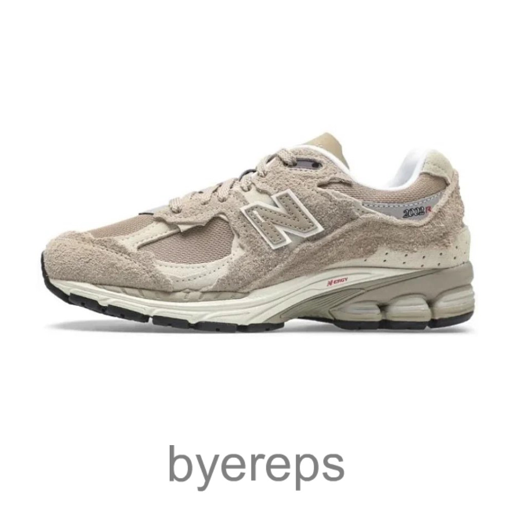 New Balance 2002R (OG Batch) — photo 2 of 4