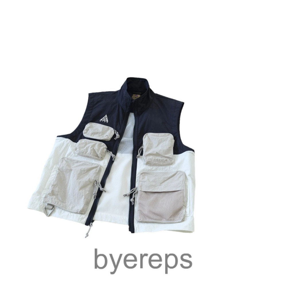 Nike ACG Vest