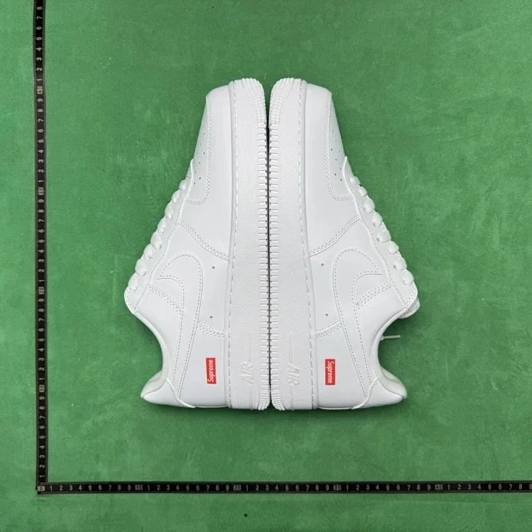 Nike AF1 Supreme