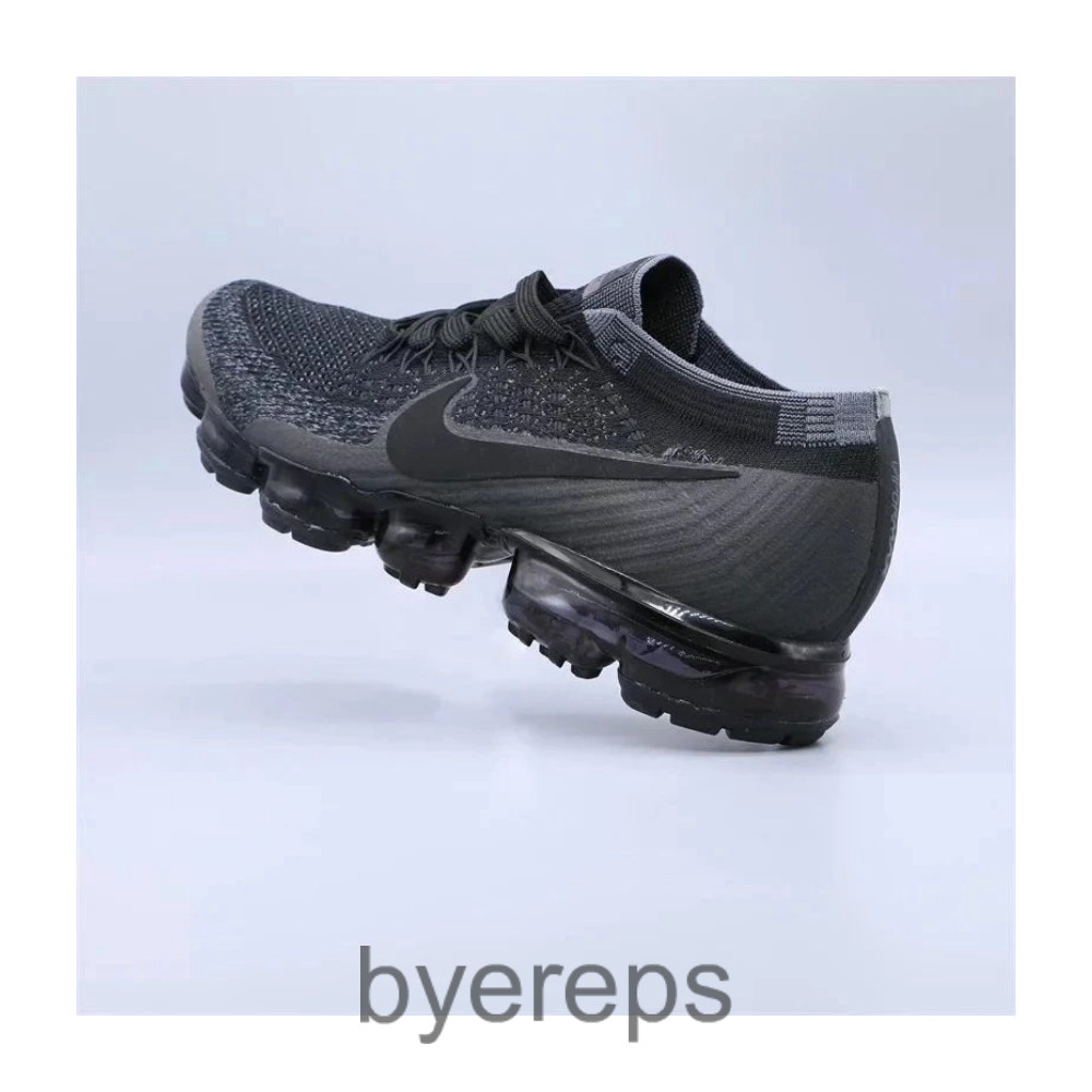 Nike Air Vapormax — photo 2 of 4