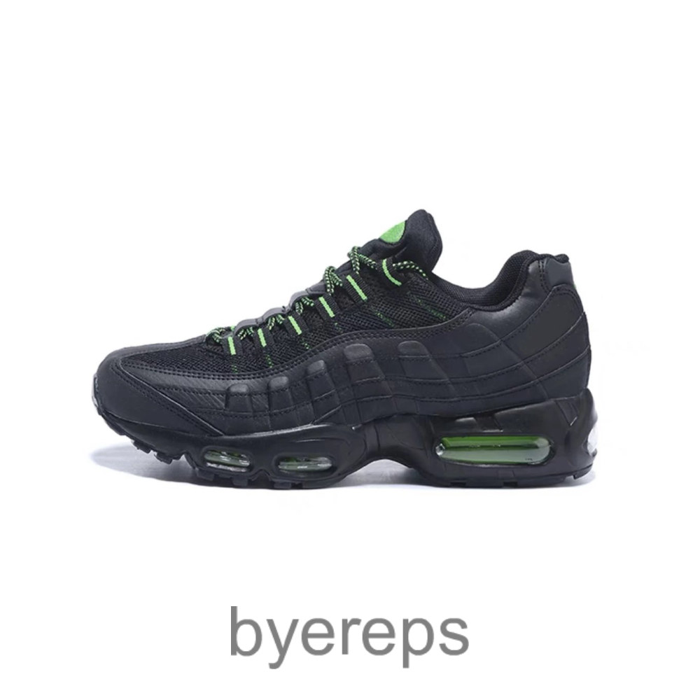 Nike Airmax 95 — photo 2 of 4