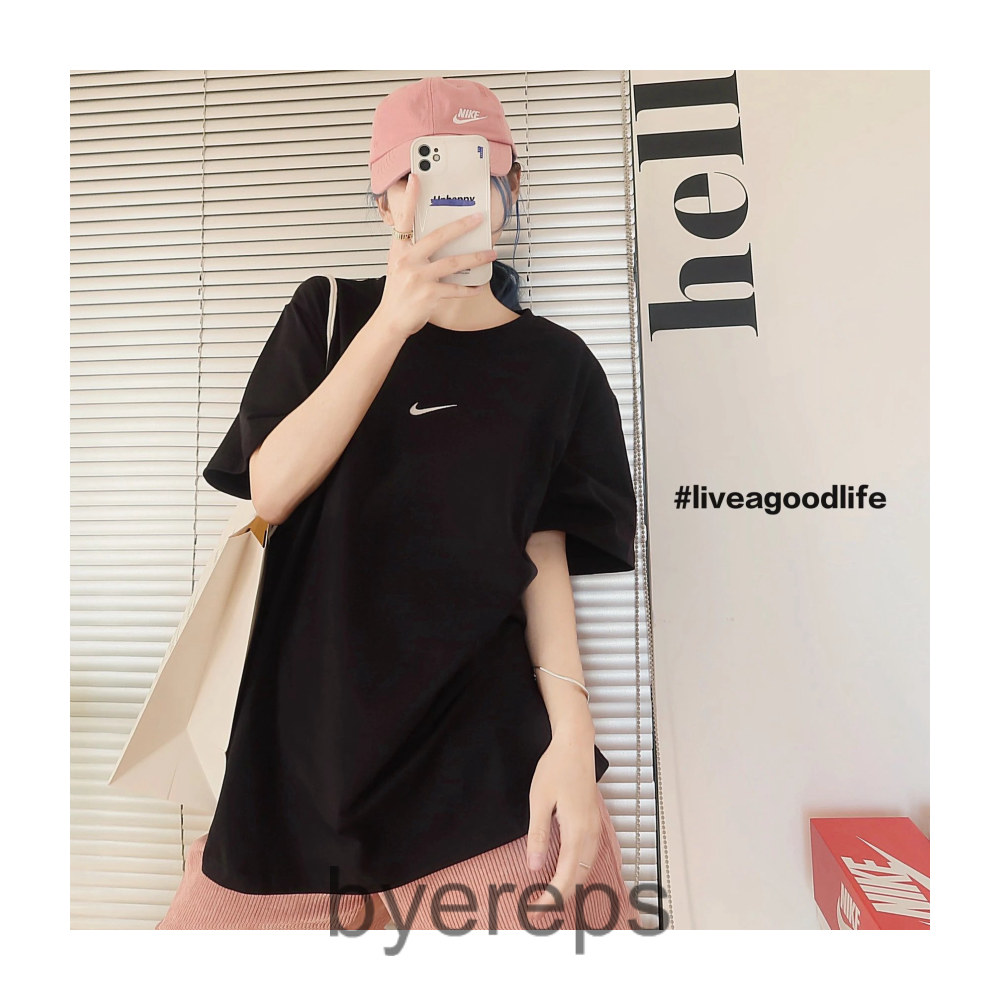 Nike Basic Tee — photo 3 of 4