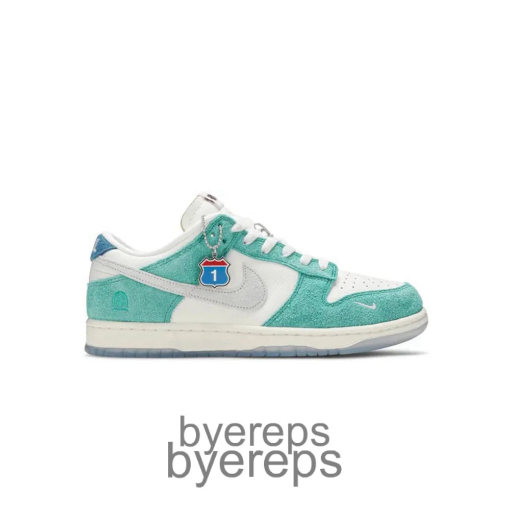 Nike Dunk Low Kasina Road Sign