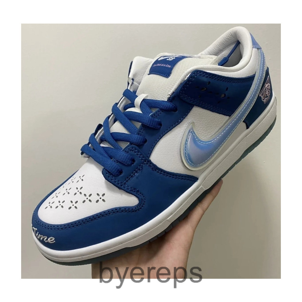 Nike Dunk Year of the Rabbit — photo 4 of 4