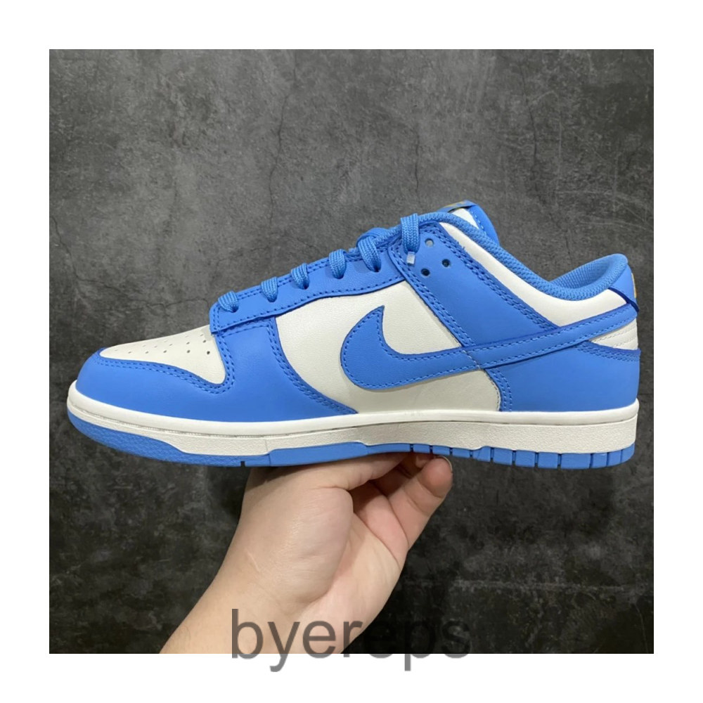 NIKE DUNKS (24+ COLORWAYS) — photo 3 of 4