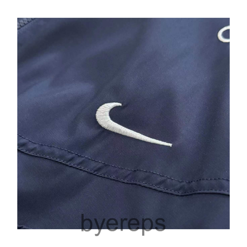 Nike Jacket — photo 2 of 4