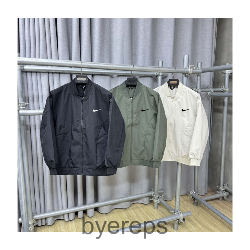 Nike Jacket — photo 2 of 4