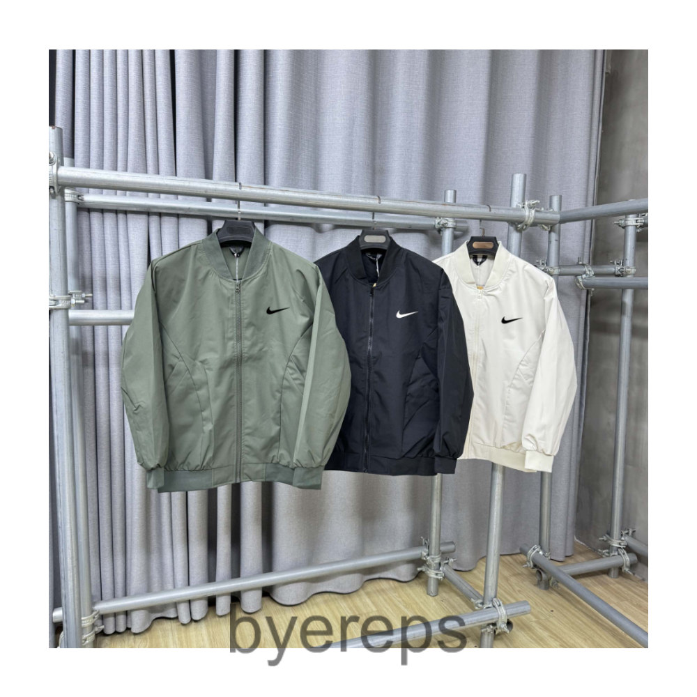 Nike Jacket — photo 3 of 4