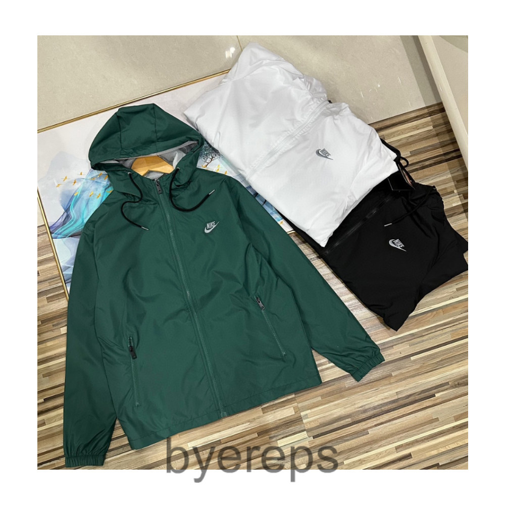 Nike Jacket — photo 3 of 4
