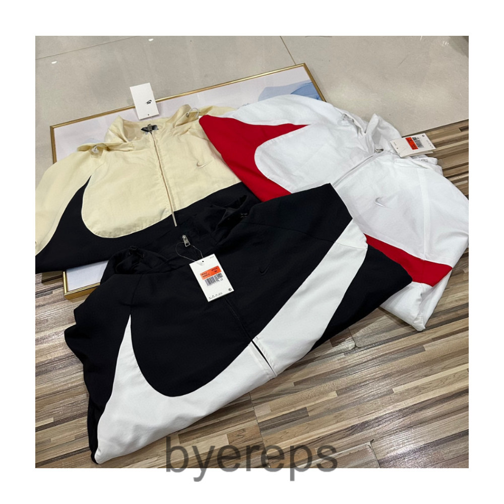 Nike Jacket — photo 4 of 4