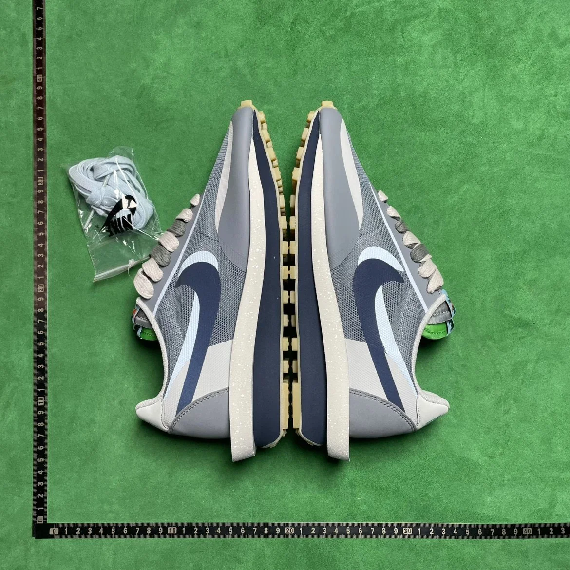 Nike LDWaffle Sacai