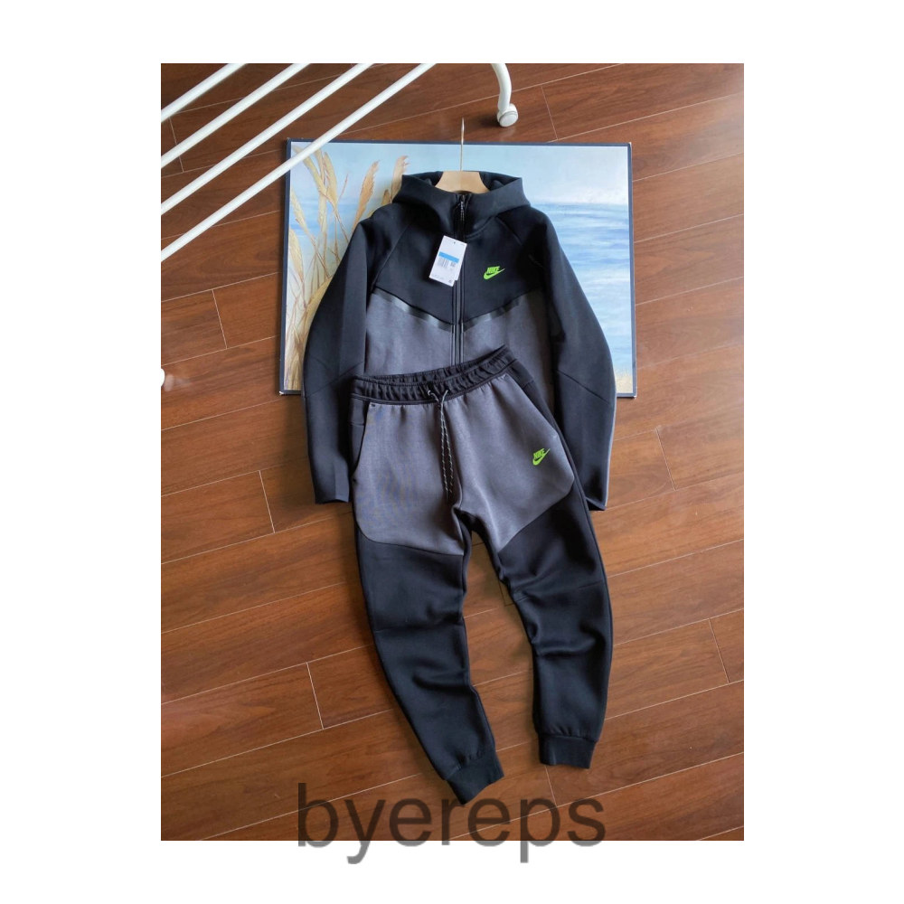 Nike Set — photo 3 of 4