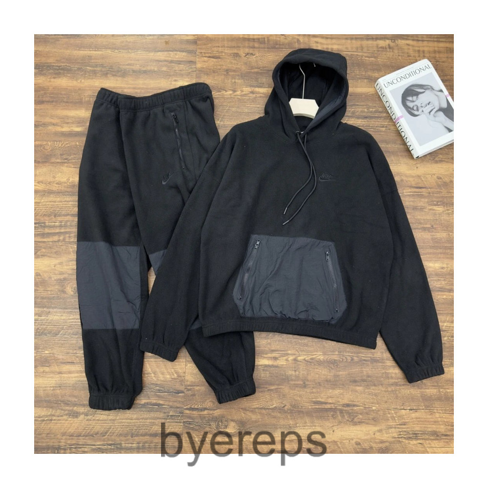 Nike Set — photo 2 of 4