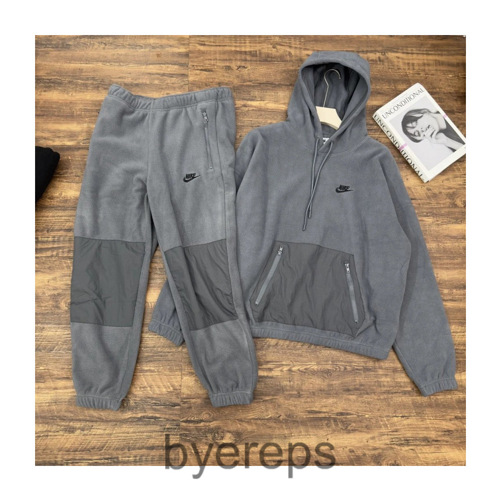 Nike Set — photo 3 of 4