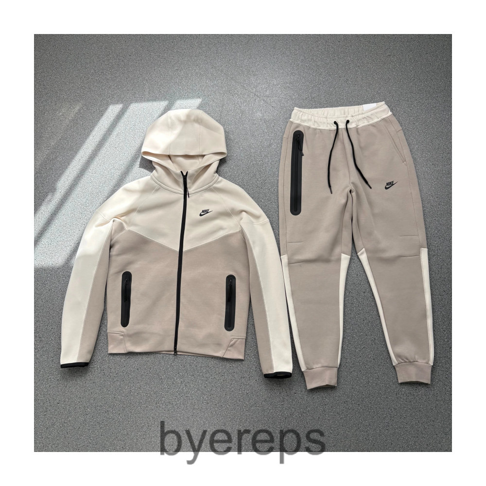 Nike Set — photo 2 of 4
