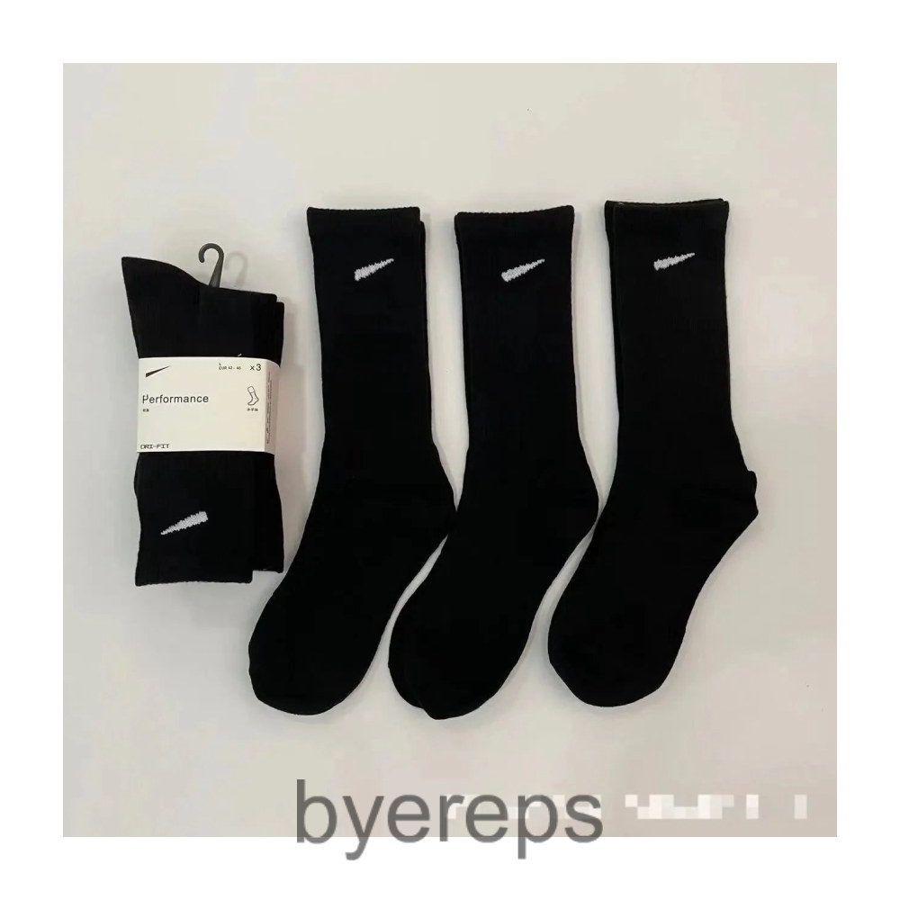 Nike Socks — photo 2 of 4
