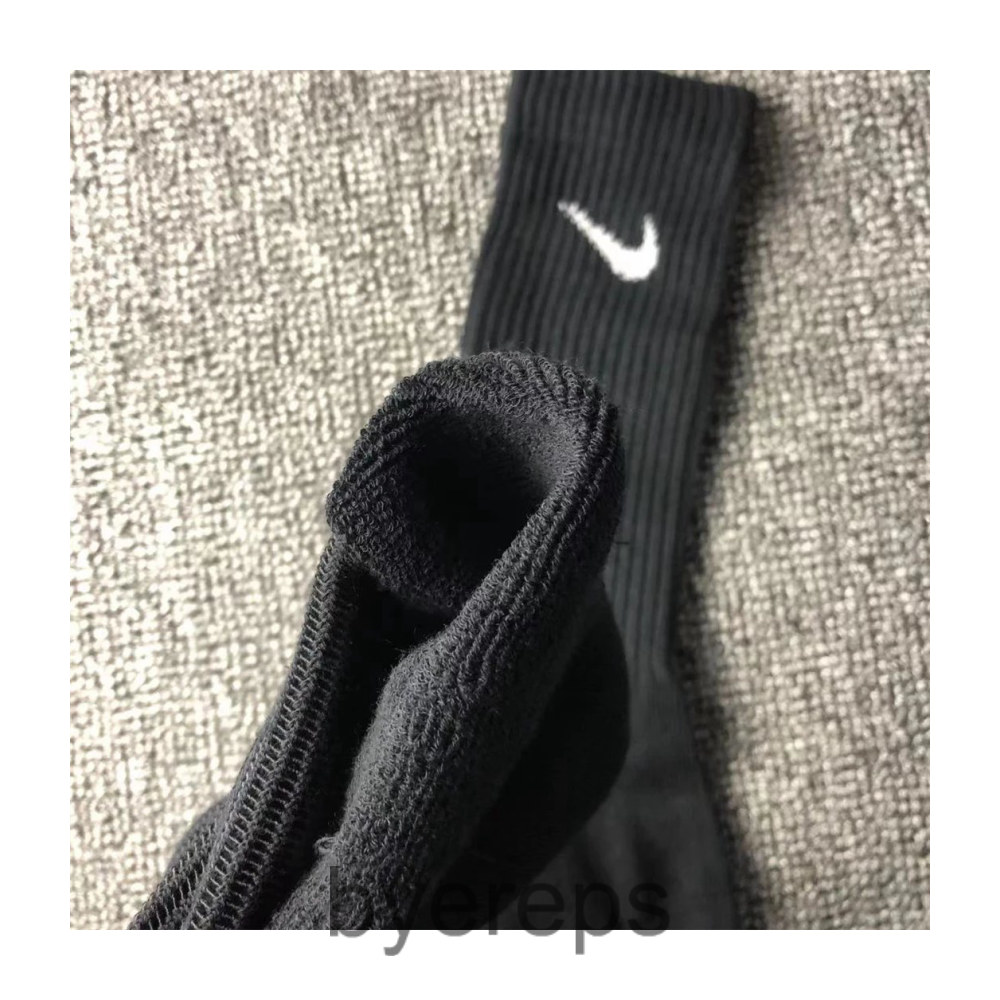 Nike Socks — photo 3 of 4