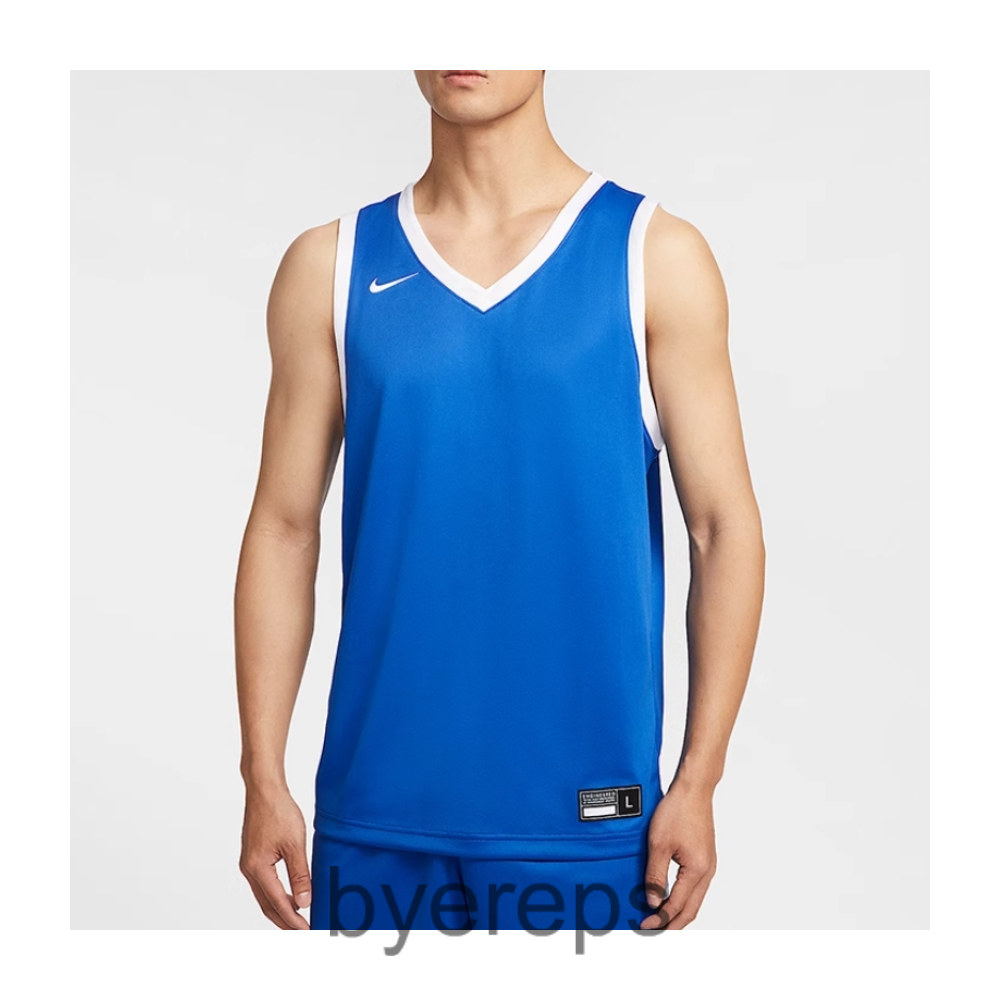 Nike Tee — photo 2 of 4
