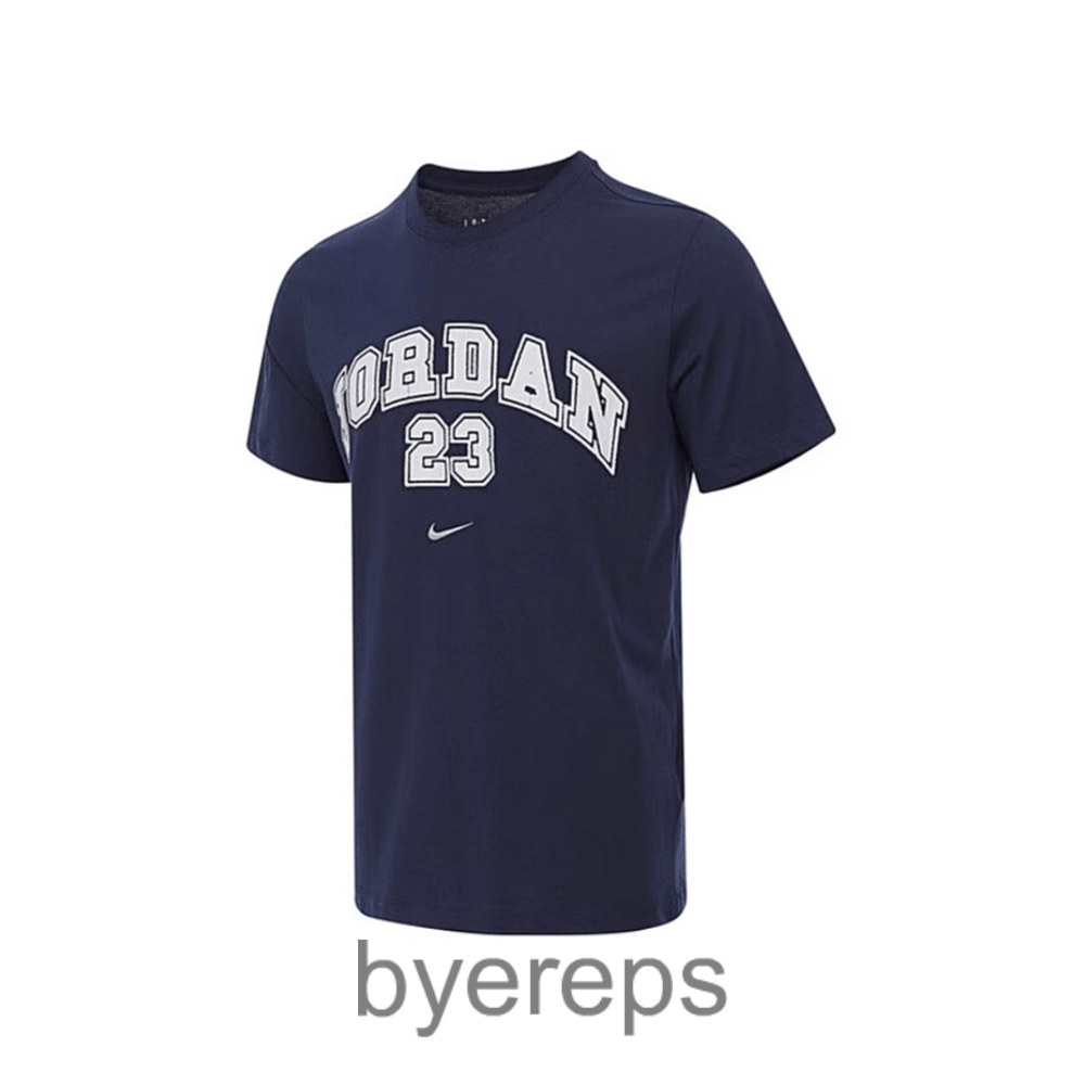 Nike Tee — photo 4 of 4