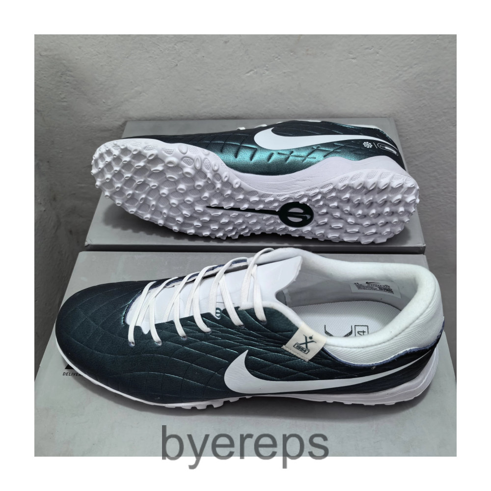 Nike Tiempo — photo 2 of 4