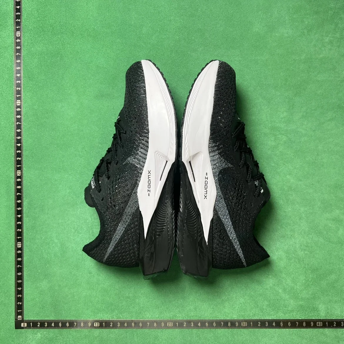 Nike Vomero 17