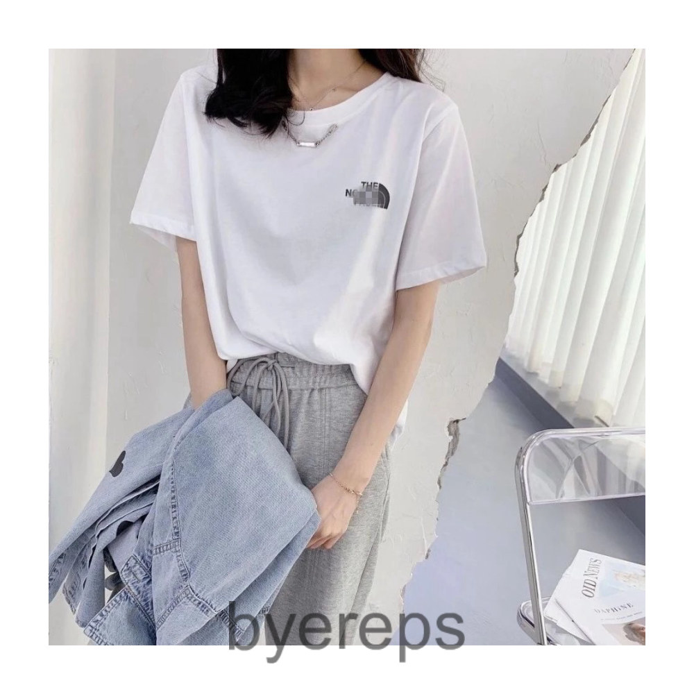 North Facee tee