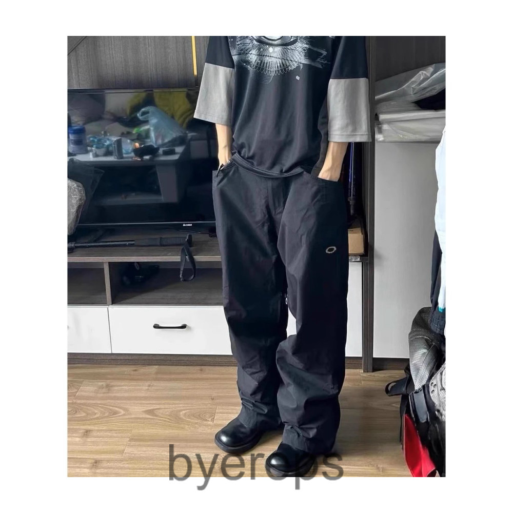 Unbranded Oakley Track Pants — photo 4 of 4