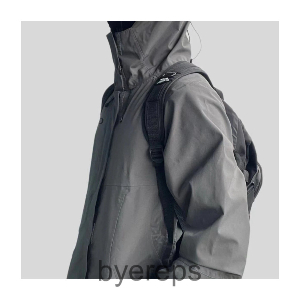 Unbranded Oakley Vintage Goretex Jacket — photo 4 of 4