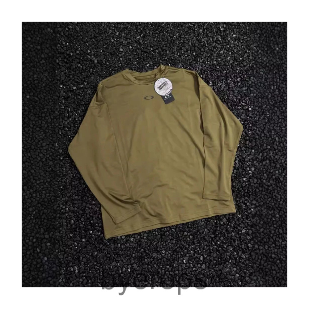 Unbranded Oakley Vintage Longsleeves — photo 2 of 4