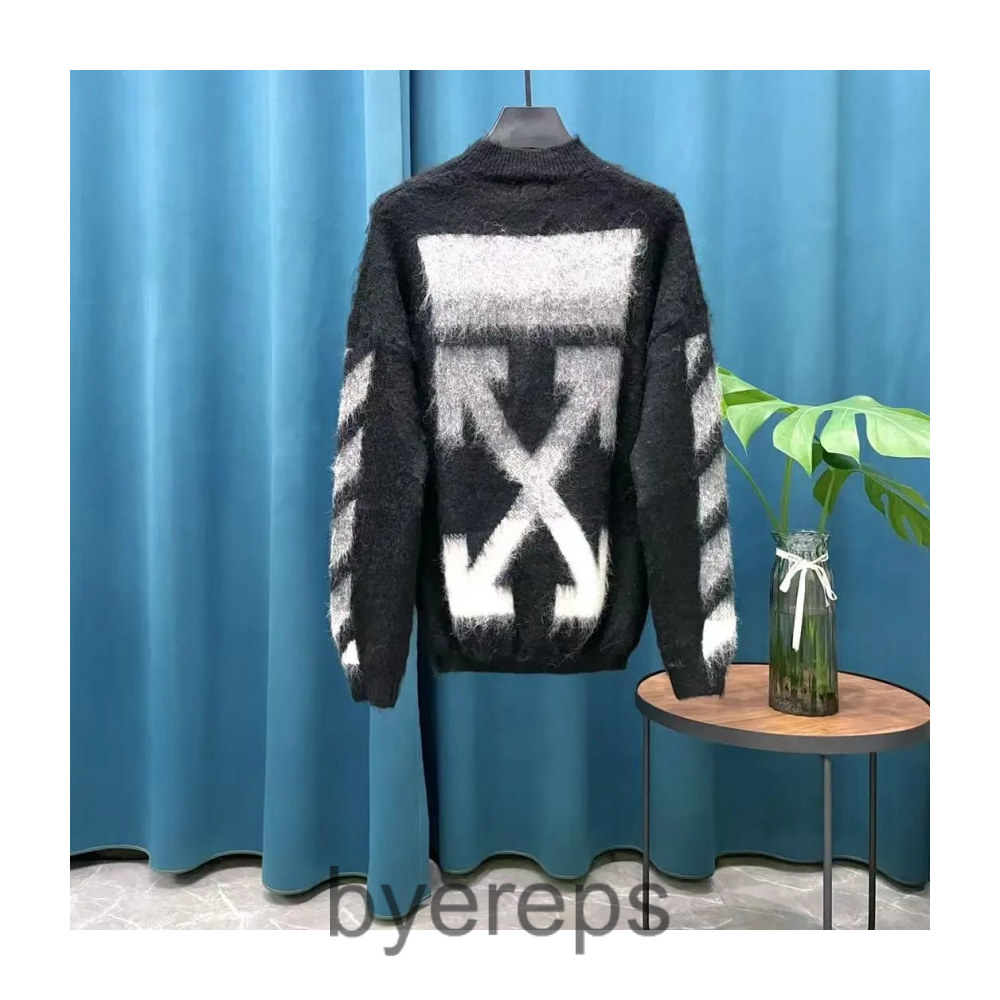 Off-white Sweater (2 Colourways) — photo 3 of 4