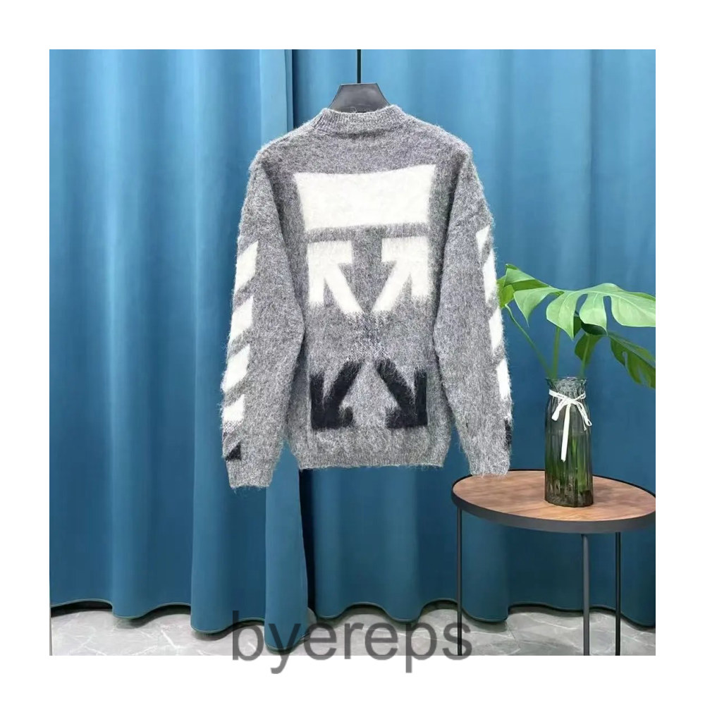 Off-white Sweater (2 Colourways) — photo 4 of 4