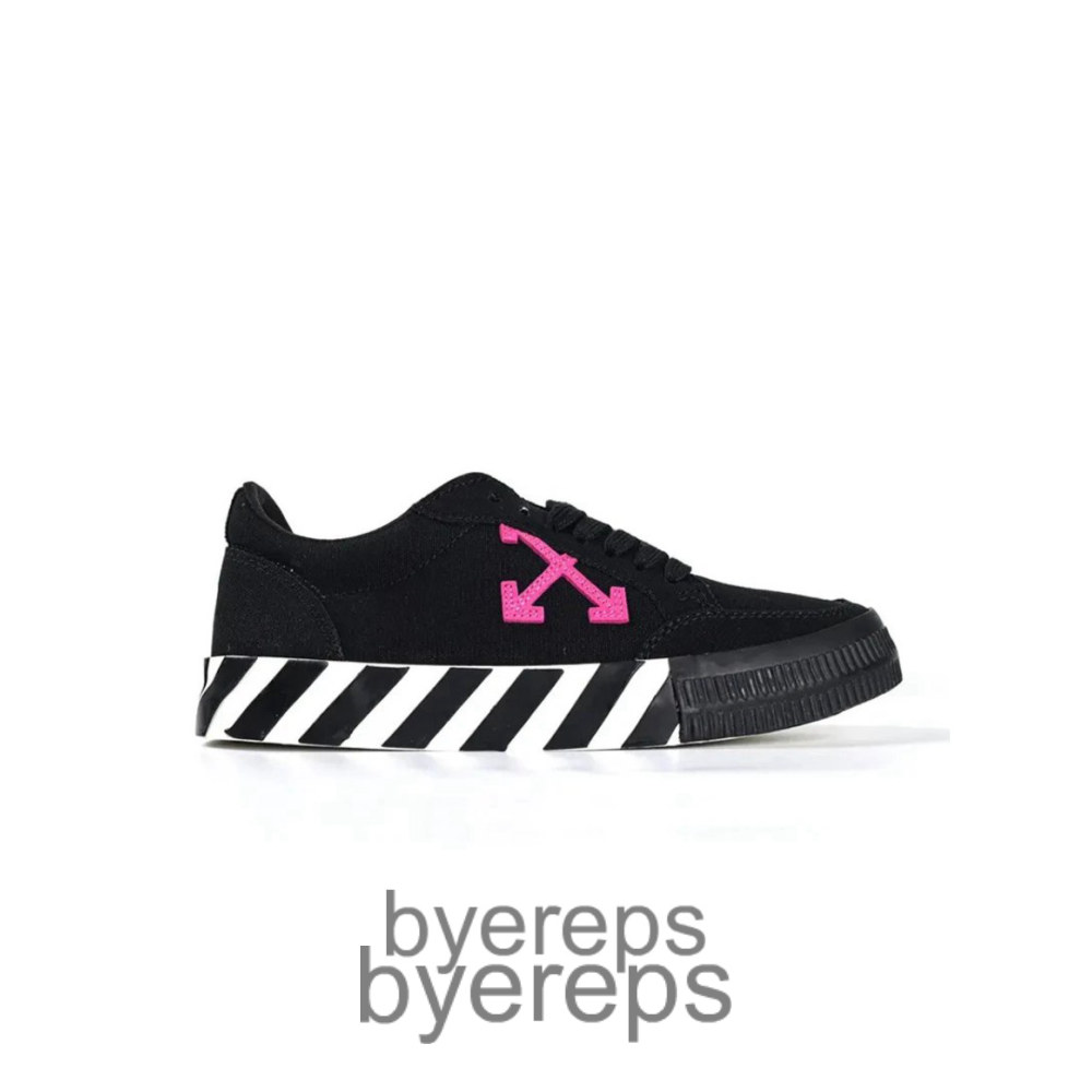 Off White Vulc Low Black Fuchsia
