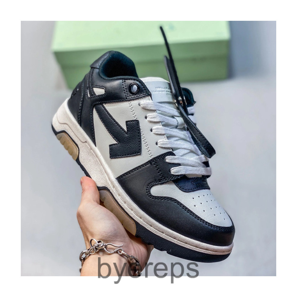 Nike Off-White x Air Rubber Dunk — photo 3 of 4