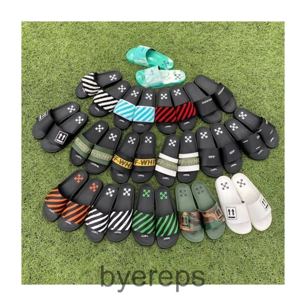 Offwhite slippers