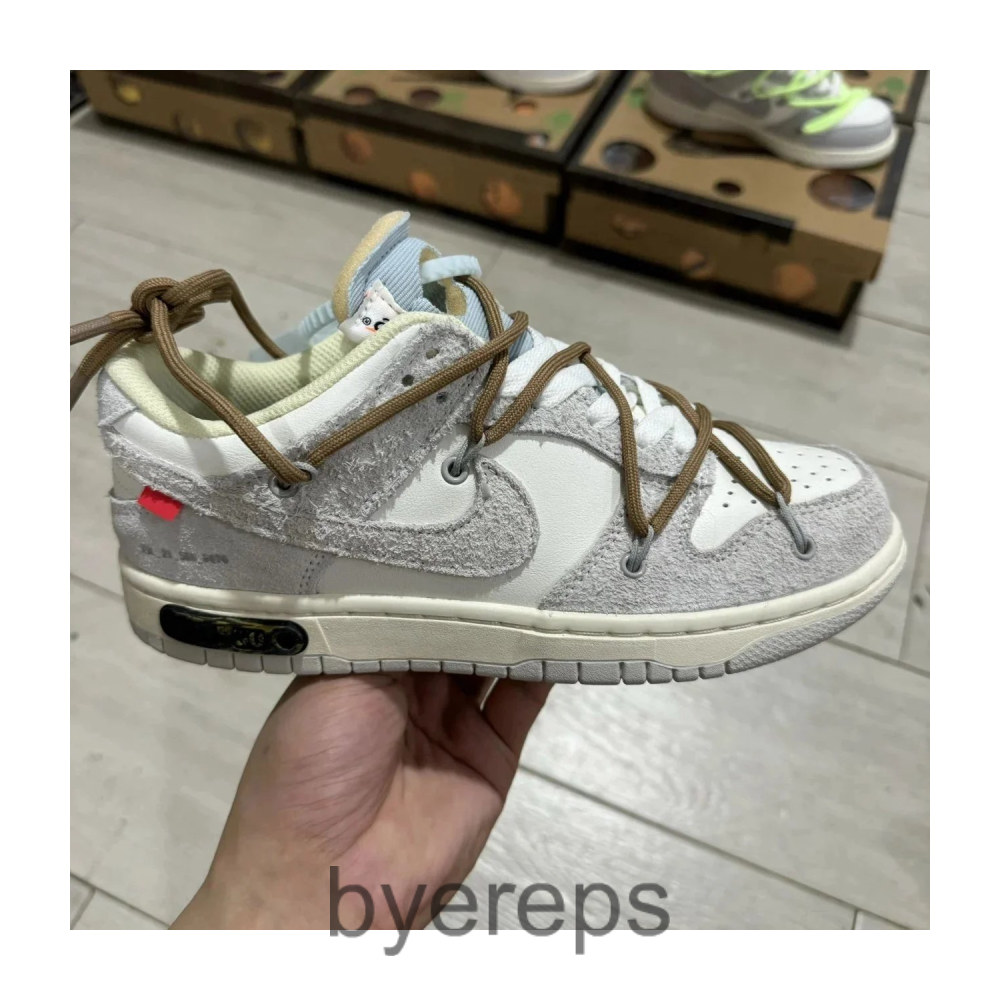 Offwhite X Nike Dunks — photo 4 of 4