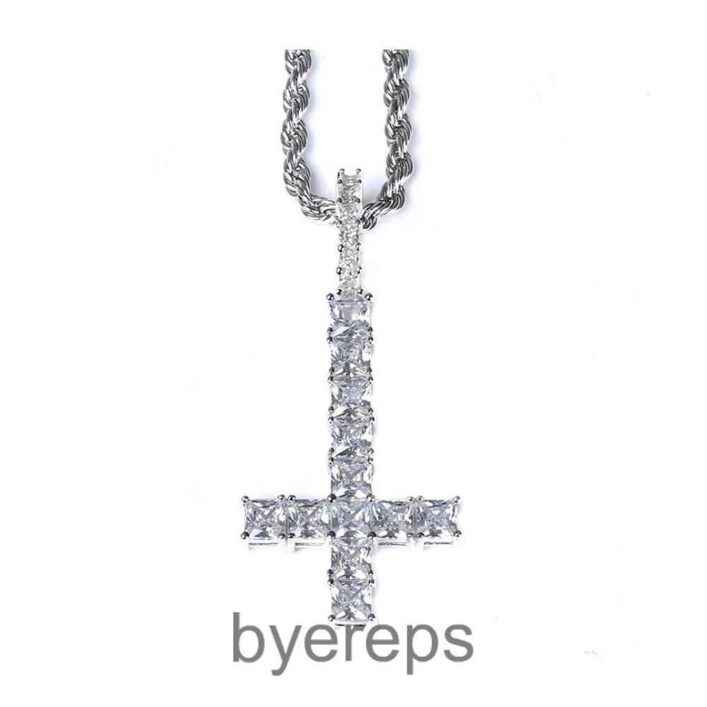 Unbranded Opium / Upside Down Cross Chain — photo 2 of 3
