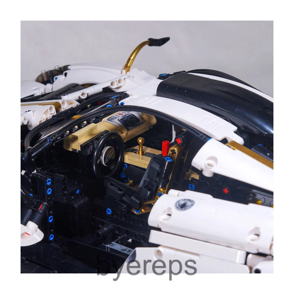 Unbranded Pagani lego — photo 3 of 4