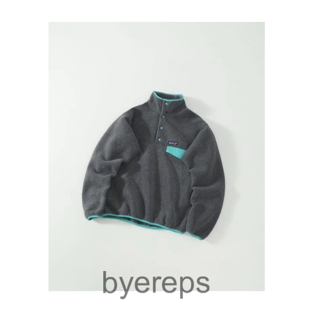 Unbranded Patagonia Hoodie — photo 4 of 4