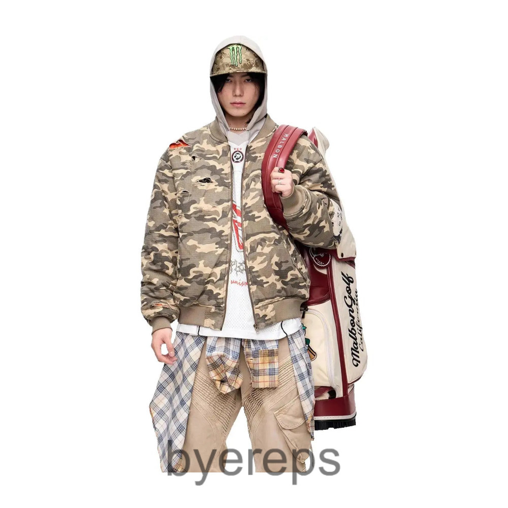 Peoplestyle Camo bomber