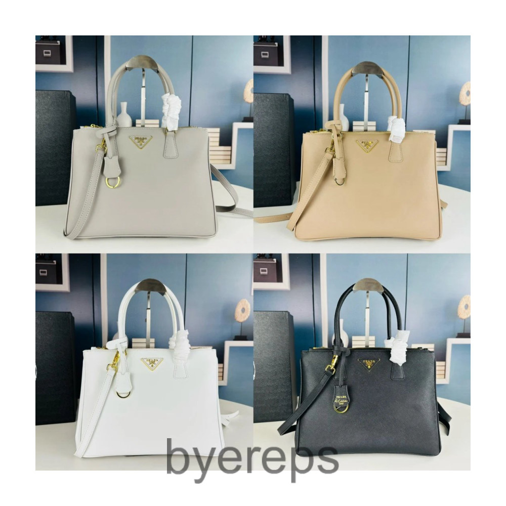 Prada Bag — photo 4 of 4