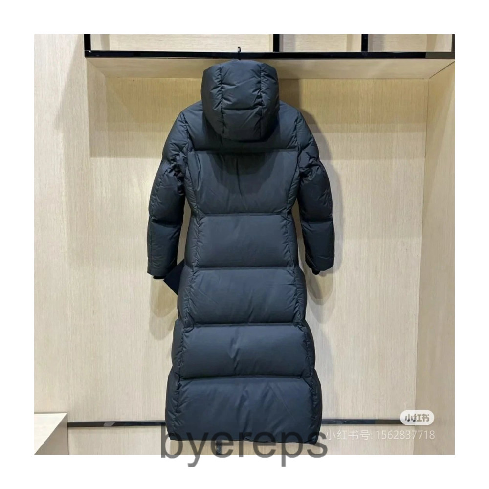 Prada Down Jacket — photo 2 of 4