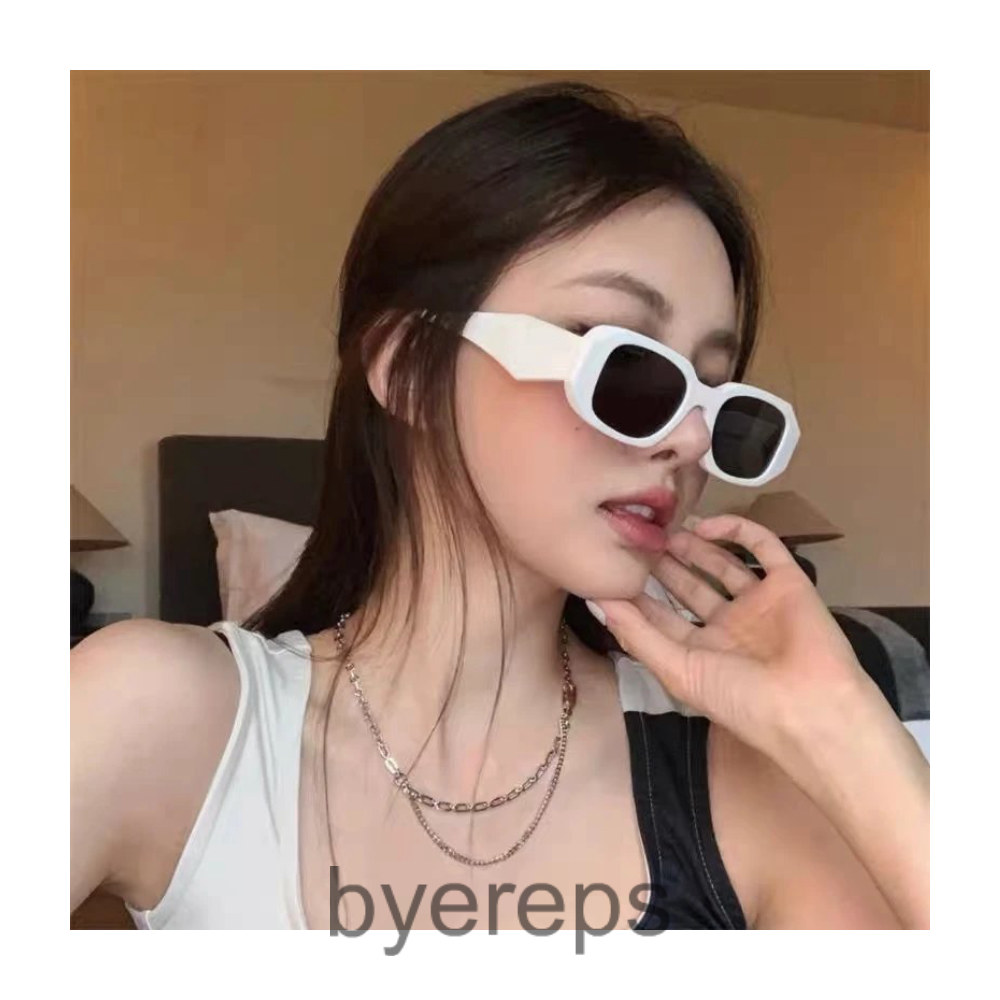 Prada SunGlasses — photo 2 of 4