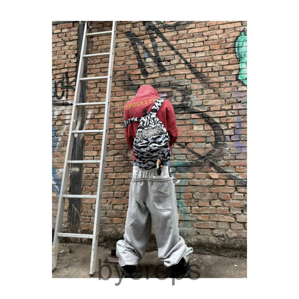 Unbranded Project G/R Red Gloves Hoodie — photo 3 of 4
