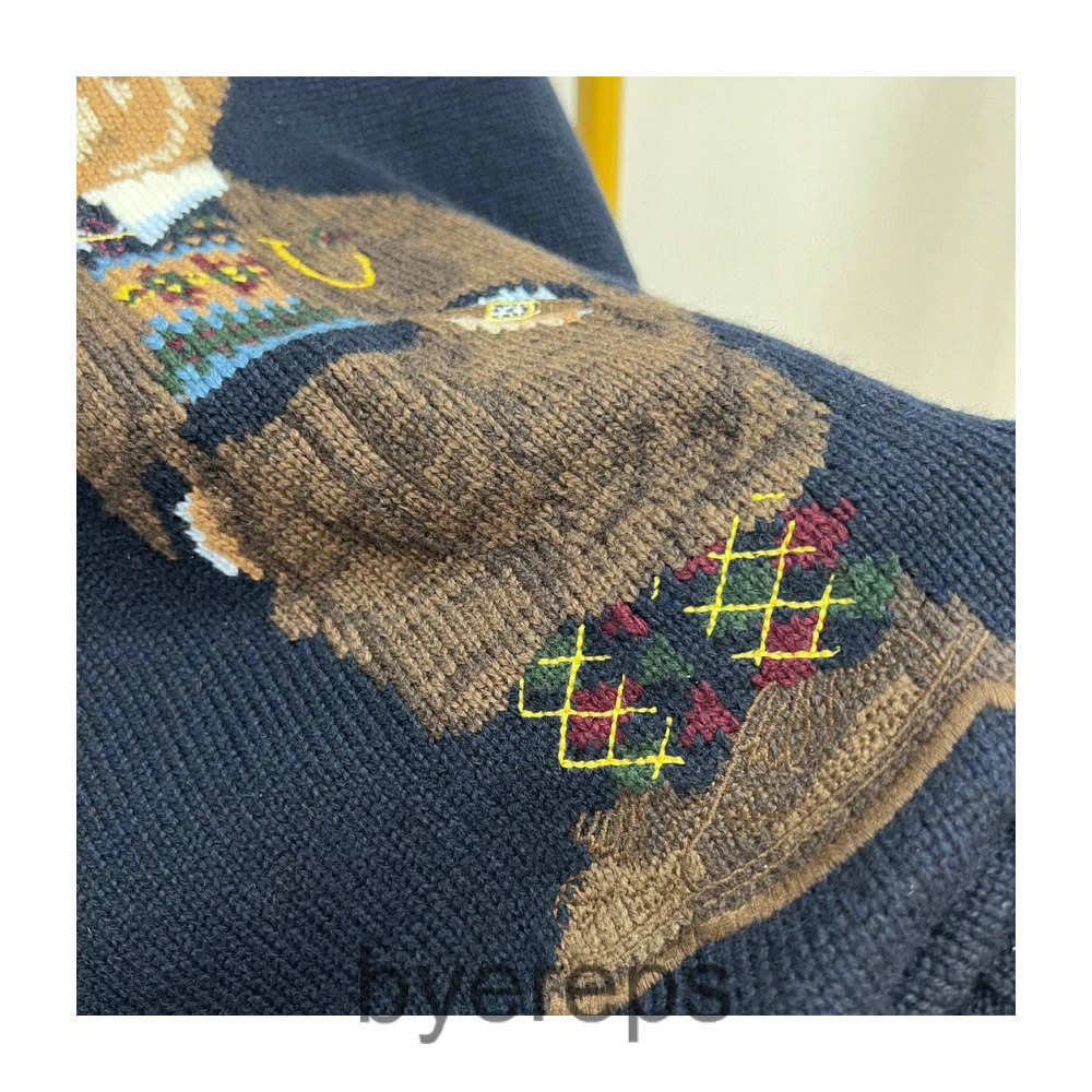 Unbranded Ralph Bear Sweater — photo 2 of 4