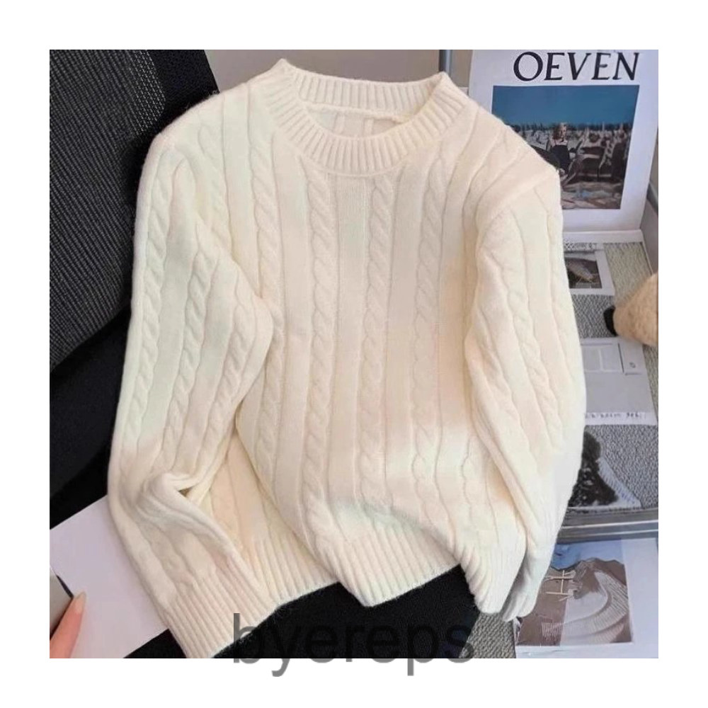 Ralph lauren knits ( has tons ) — photo 3 of 4