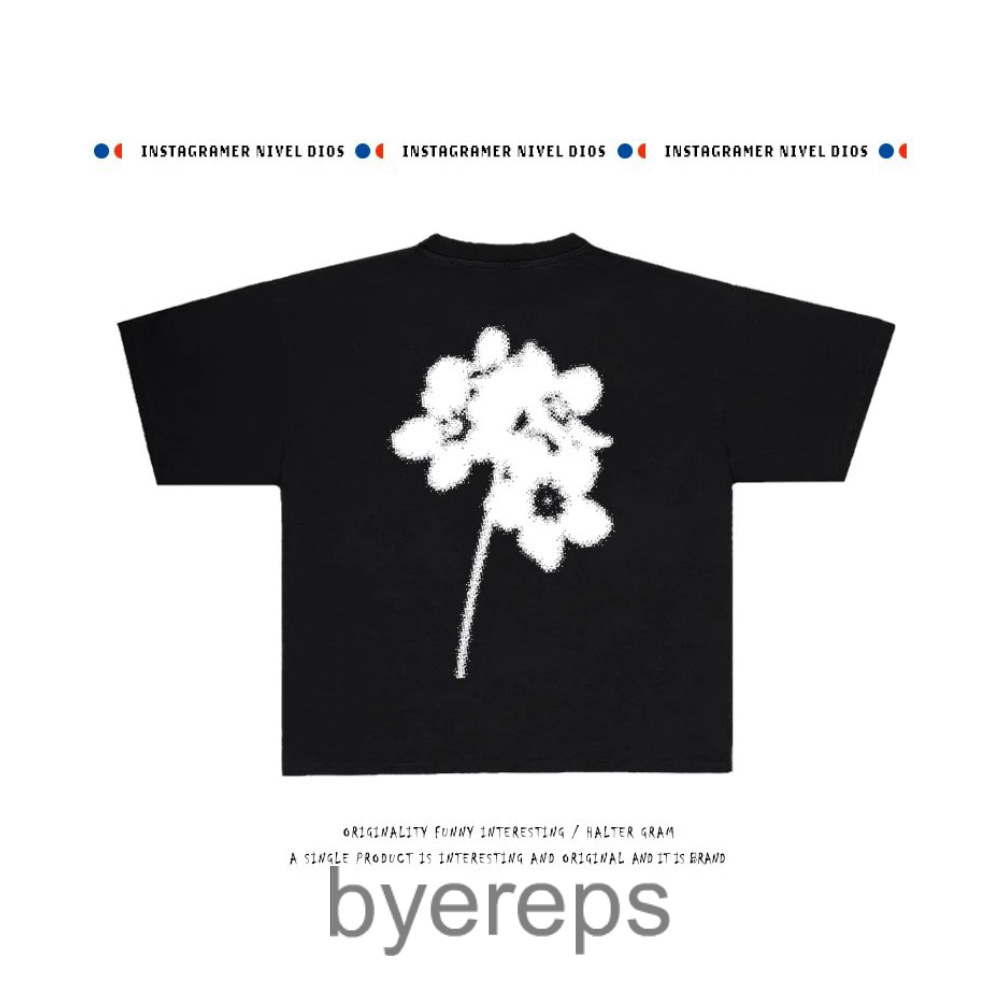 Random Flower Tee