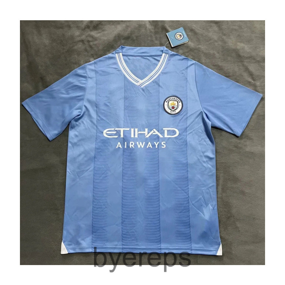 Unbranded Real Madrid 2024 Player Jersey — photo 4 of 4