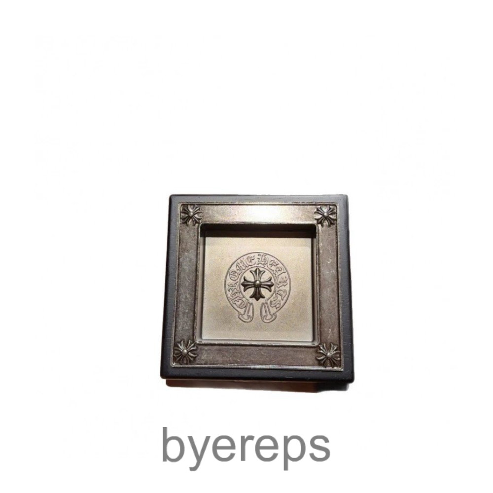 Retro enthusiast's classic cross ashtray