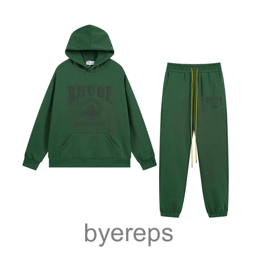 Rhude tracksuit ( has more of em )