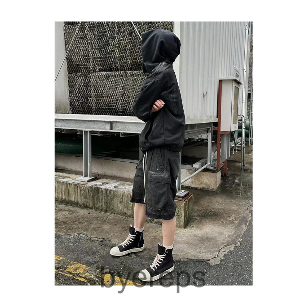 RICK OWENS — photo 4 of 4